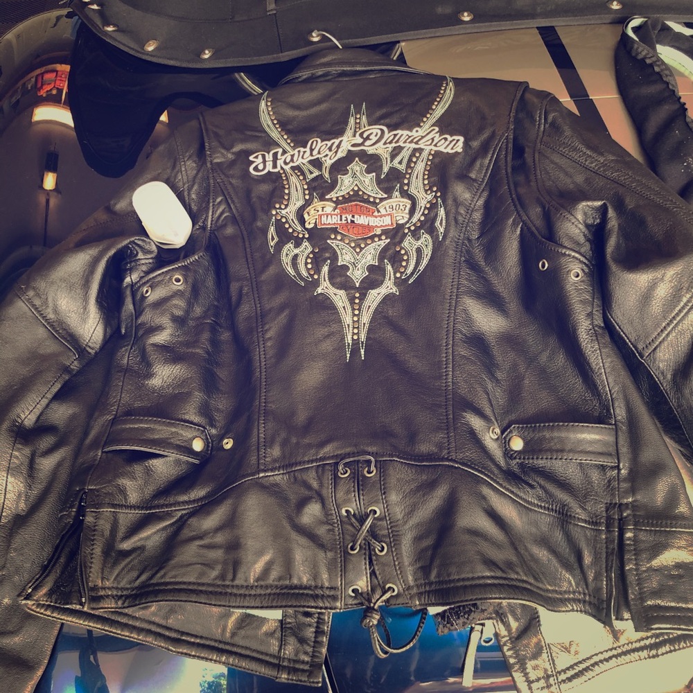 Harley Davidson leather adjustable jacket